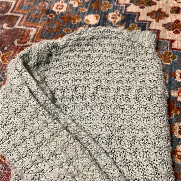 Urban Outfitters Sweater - Picture 3 of 3